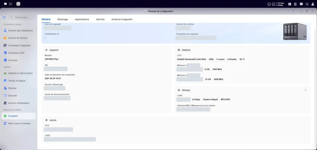 Informations système du NAS UGREEN DXP4800 Plus dans UGOS Pro (données sensibles masquées)